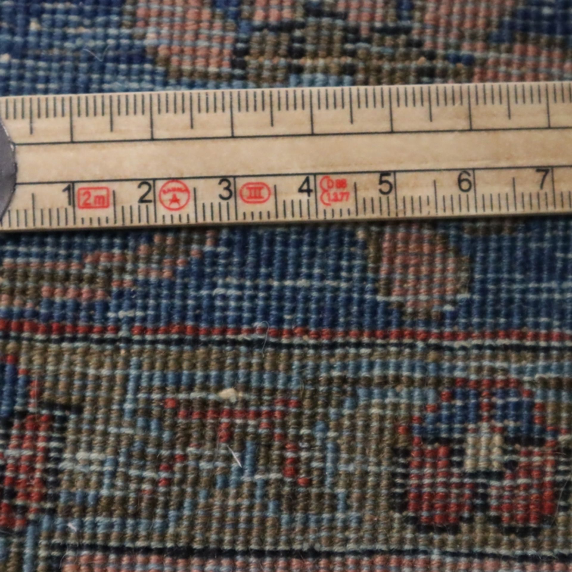 Keschan - 20. Jh., Wolle, feine Knüpfung, feine vegetabile Motive, ca. 149 x 97 cm, Abschlüsse verk - Bild 7 aus 7