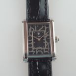 Armbanduhr CIMIER - Schweiz, Quarz-Uhrwerk: ETA 901.001, rechteckiges Edelstahlgehäuse, Saphirglas