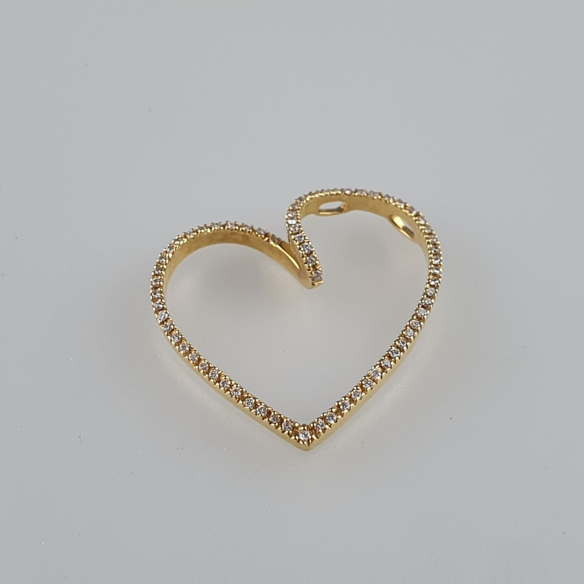 Diamantanhänger in Herzform - Gelbgold 750/000 (18 K), innen gestempelt „750“ „griechischer Buchsta - Bild 2 aus 5