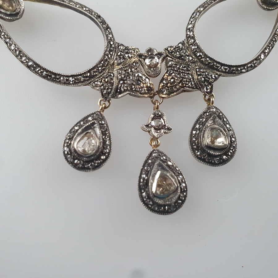 Diamantcollier nach antikem russischem Vorbild - Silber, teils vergoldet, Mittelstück mit floral ve - Image 4 of 7