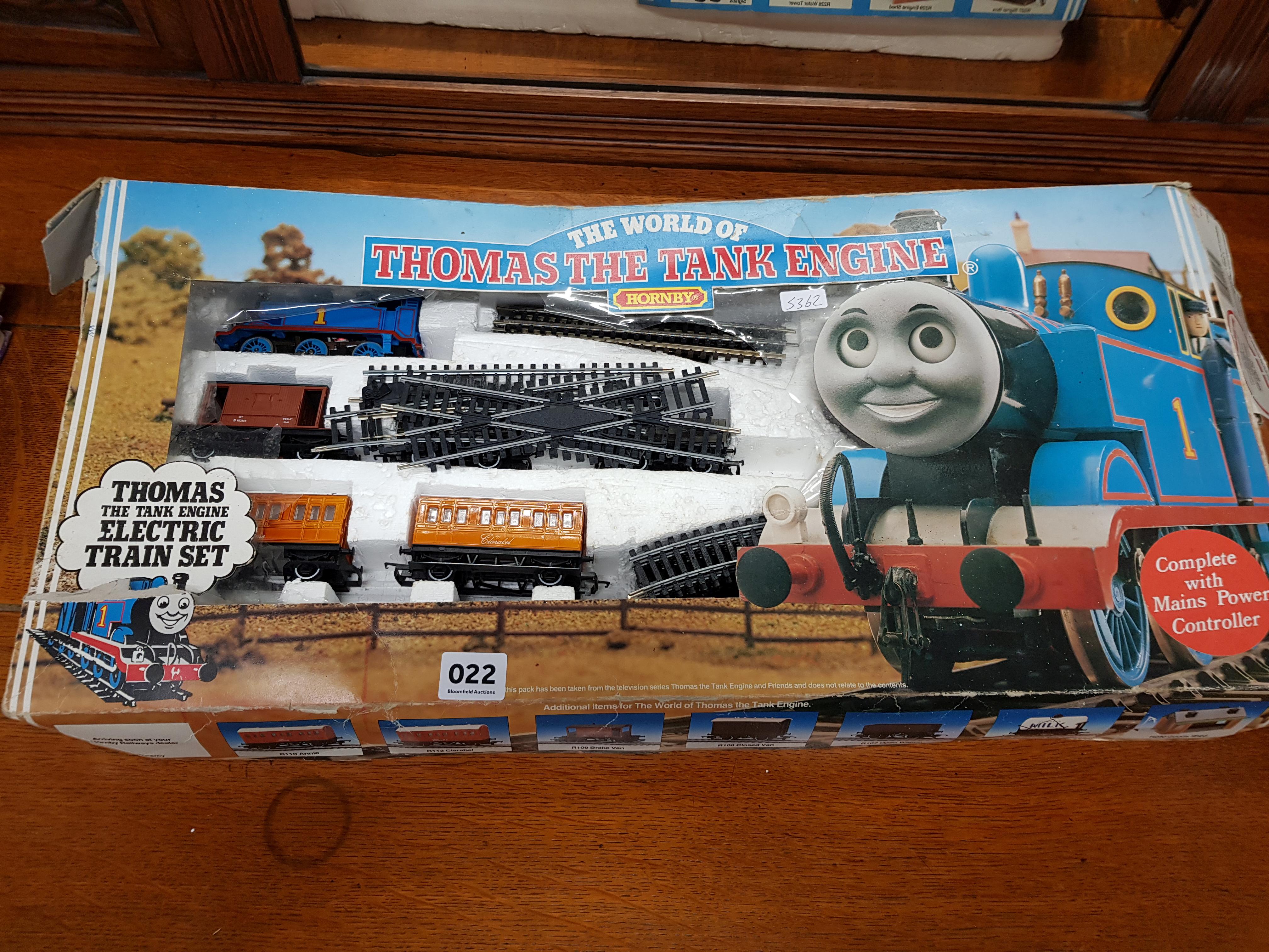 ORIGINAL HORNBY THOMAS THE TANK ENGINE ELECTRIC TRAIN SET