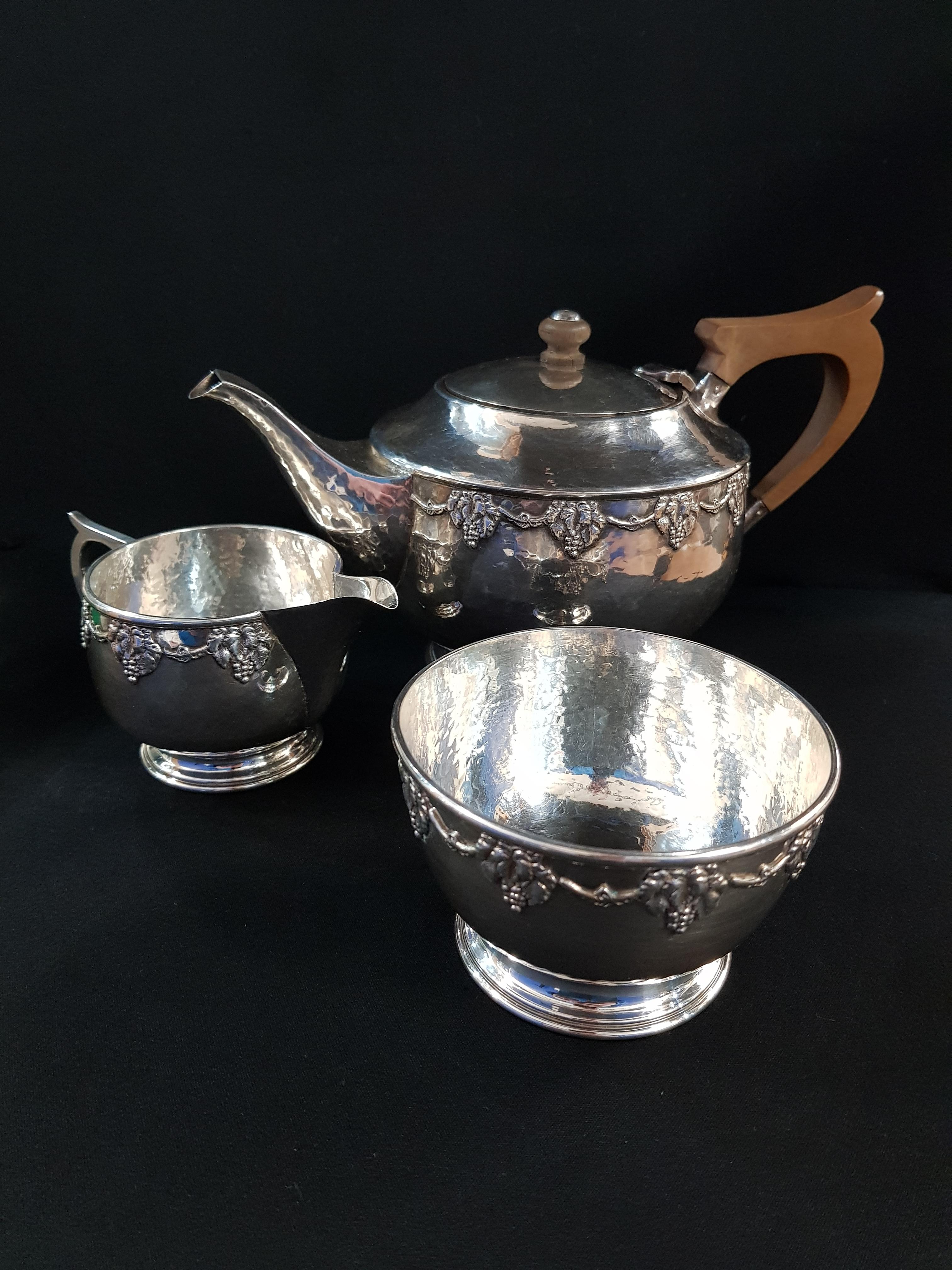 SILVER BACHELORS TEA SERVICE BIRMINGHAM 1919 BY A EDWARD JONES CIRCA 1902