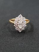 18 CARAT YELLOW GOLD AND DIAMOND CLUSTER RING WITH 1 CARAT OF DIAMONDS