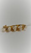 VICTORIAN 9 CARAT GOLD SEED PEARL BROOCH