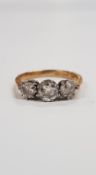 18 CARAT GOLD 3 STONE DIAMOND RING