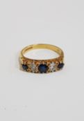 18 CARAT YELLOW GOLD DIAMOND AND SAPPHIRE RING