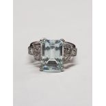 PLATINUM AQUA MARINE & DIAMOND RING. .33 CARAT OF DIAMONDS & 4 CARAT AQUA MARINE.