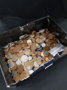 BOX OF VARIOUS COINS
