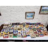 LARGE TABLE LOT OF MODEL CARS
