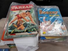 LARGE COLLECTION OF OLD ANNUALS