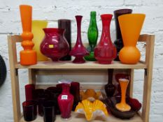 LARGE QUANTITY OF VINTAGE COLOURED GLASS