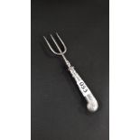 SILVER HANDLED TOASTING FORK