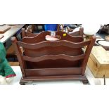 MAHOGANY MAGAZINE RACK