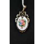 VICTORIAN ENAMEL MOURNING LOCKET