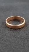 9 CARAT GOLD WEDDING BAND