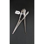 SILVER GLOVE STRETCHERS (1903-1908) WILLIAM YATES AND SILVER BUTTON HOOK