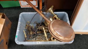 LARGE BOX OF BRASS AND COPPER