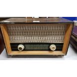 VINTAGE PHILCO RADIO (SOLD AS SEEN)