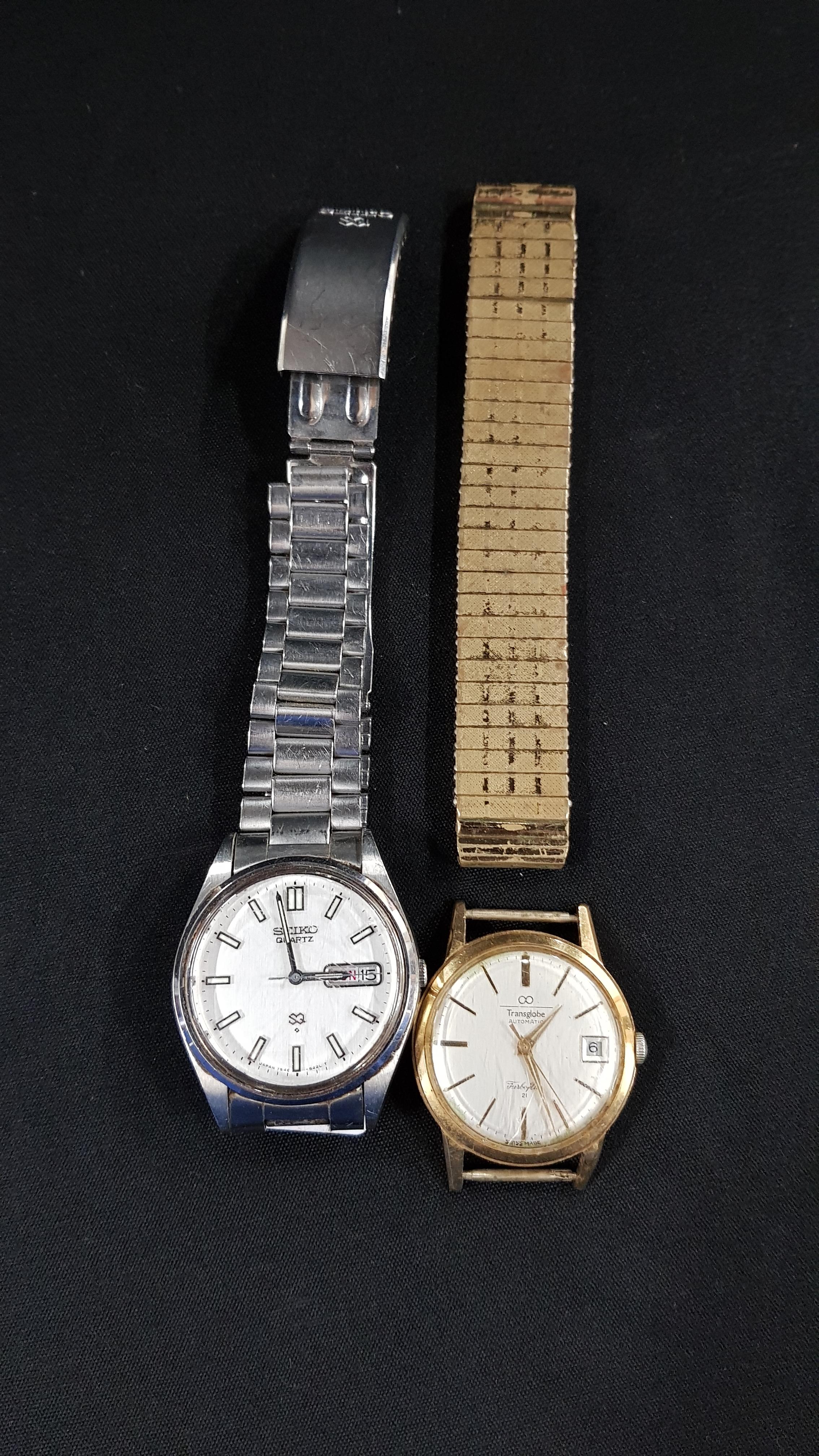 2 WRIST WATCHES