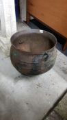 VICTORIAN CAST IRON COOKING POT