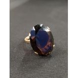 9 CARAT GOLD & SMOKEY QUARTZ RING