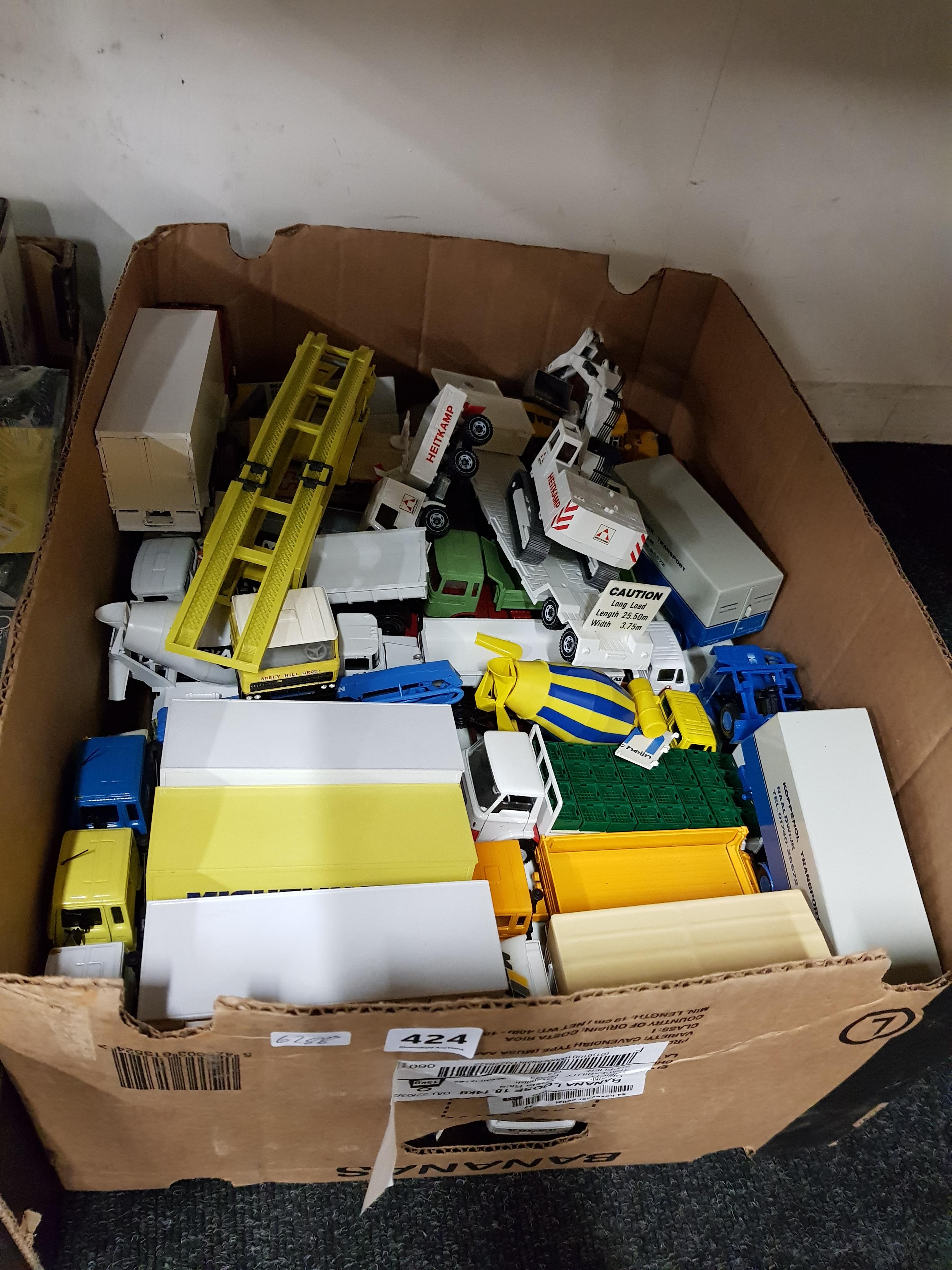 BOX LOT OF MODEL TRUCKS