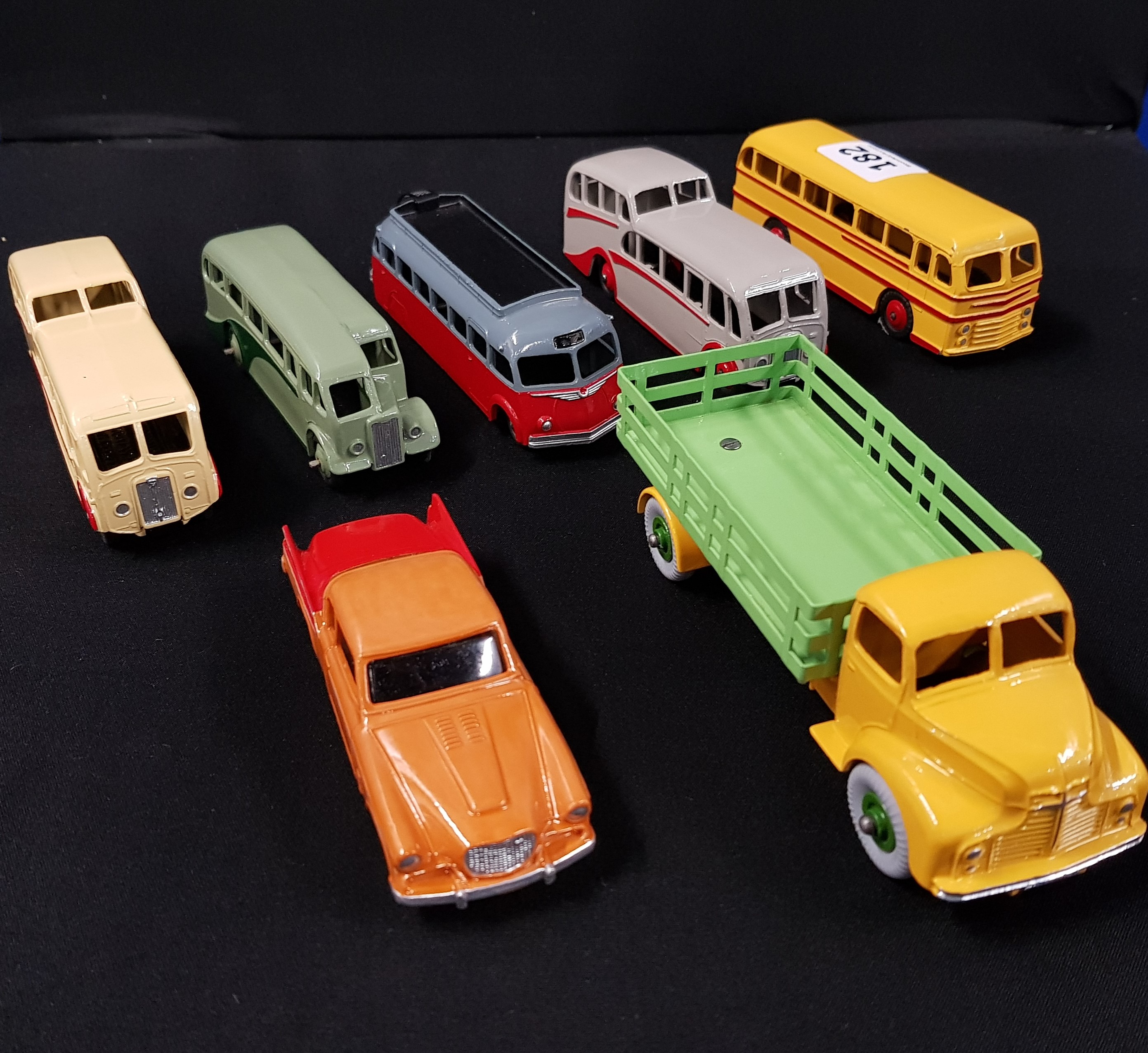 2 RARE DINKY MODELS - LEYLAND COMET & STUDEBAKER 169 GOLDEN HAWK & 5 DINKY BUSES