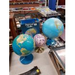 3 GLOBES