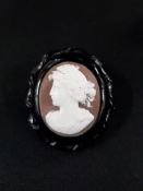 1 CAMEO BROOCH