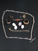 BAG LOT OF GOLD AND SILVER JEWELLERY TO INCLUDE RINGS, CHAINS, BROOCH ETC