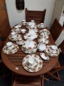 LARGE QUANTITY OF ROYAL ALBERT OLD COUNTRY ROSE