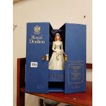 ROYAL DOULTON FIGURE 'THE DUCHESS OF YORK' AS FOUND