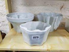 3 JELLY MOULDS
