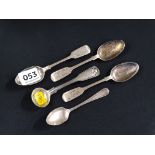 5 VARIOUS ANTIQUE SILVER SPOONS 93 GRAMS
