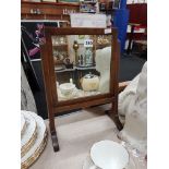 GEORGIAN DRESSING TABLE MIRROR