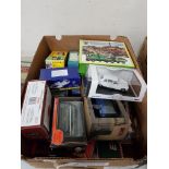 BOX LOT OF MODEL CARS, BUSES ETC