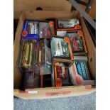 LARGE BOX LOT OF MODEL CARS, BUSES, TRUCKS ETC