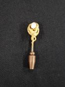 18 CARAT GOLD OPAL STICK PIN