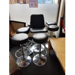 6 BAR STOOLS