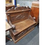 ANTIQUE OAK HEAVILY CARVED HALL SEAT