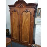 VICTORIAN MAHOGANY 2 DOOR WARDROBE