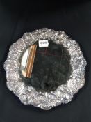 ANTIQUE HEAVILY EMBOSSED SILVER MIRROR DIAMETER 26CM, SHEFFIELD 1905/6 BY WALKER AND PAUL