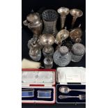 SHELF LOT OF ANTIQUE SILVER AND GLASSWARE - APPROX 19 ITEMS