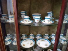 LARGE QUANTITY OF ROYAL WORCESTER COFFEE AND TEA SERVICE