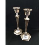 PAIR OF ANTIQUE SILVER CANDLESTICKS 19CM, CHESTER 1914/15