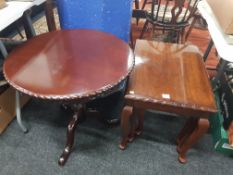 MAHOGANY NEST OF TABLES AND LAMP TABLE