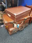 QUANITTY OF OLD SUITCASES