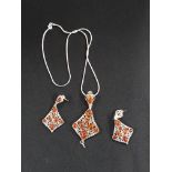 AMBER NECKLACE AND EARRINGS SET