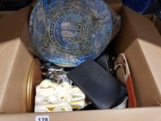 LARGE BOX LOT TO INCLUDE WEDGEWOOD, AYNSLEY POOLE ETC