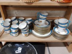 LARGE QUANTITY OF ROYAL WORCESTER COFFEE AND TEA SERVICE